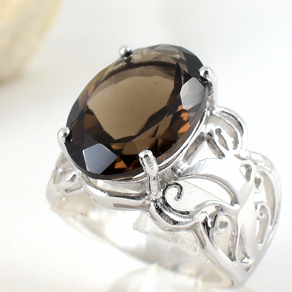 แหวนเงินแท้ราคาถูกชุบทองคำขาว พลอยแท้สโมกกี้ควอทซ์ 9.0 กะรัต งานประณีตสวยงาม สั่งผลิตค่ะ