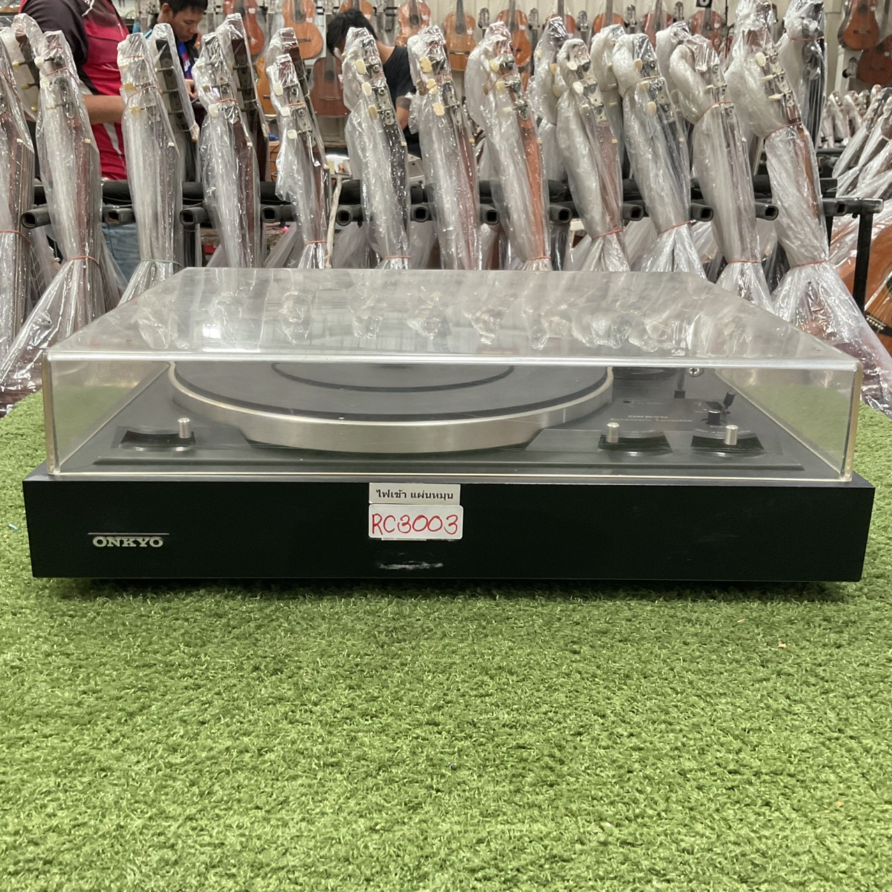 เครื่องเล่นแผ่นเสียง ONKYO : CP-3300F