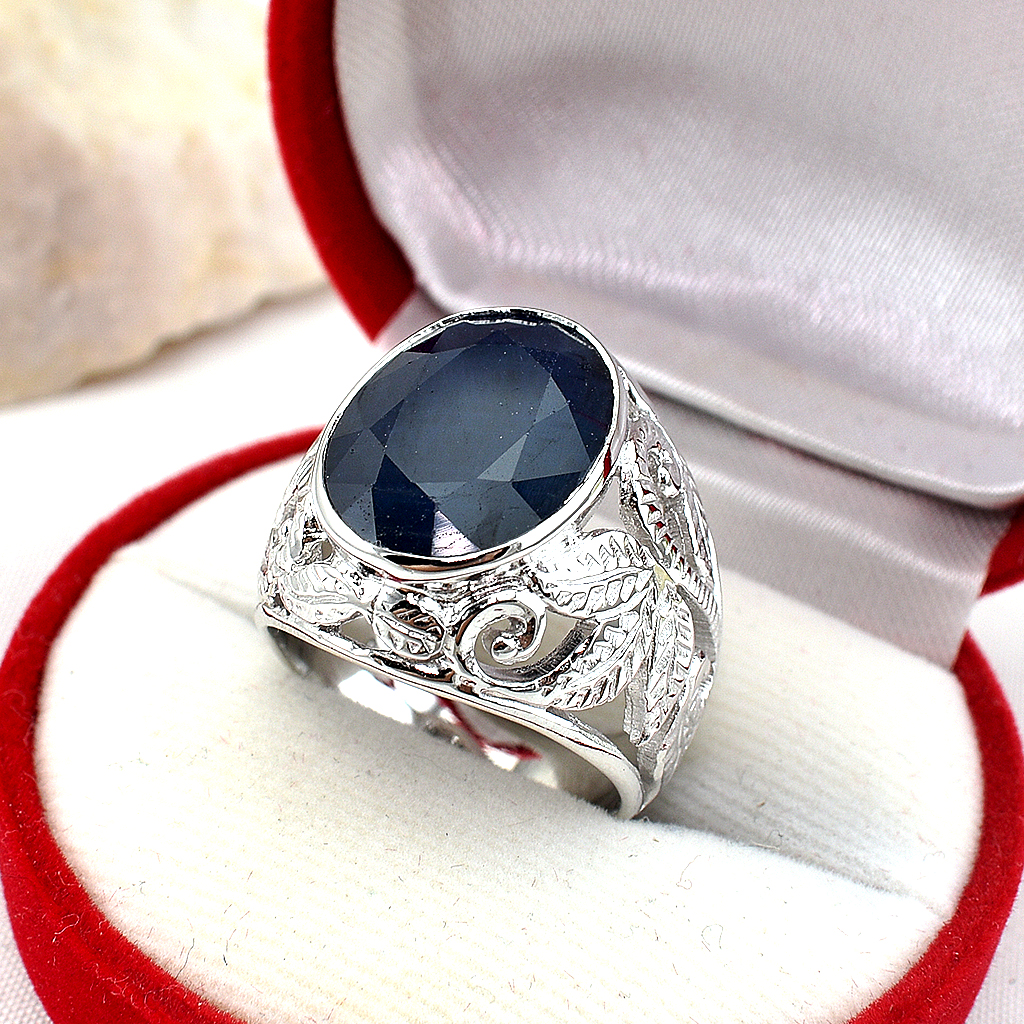 แหวนเงินแท้ราคาถูกชุบทองคำขาว ไพลินแท้ 16.50 กะรัต งานประณีตสวยงาม สั่งผลิตค่ะ