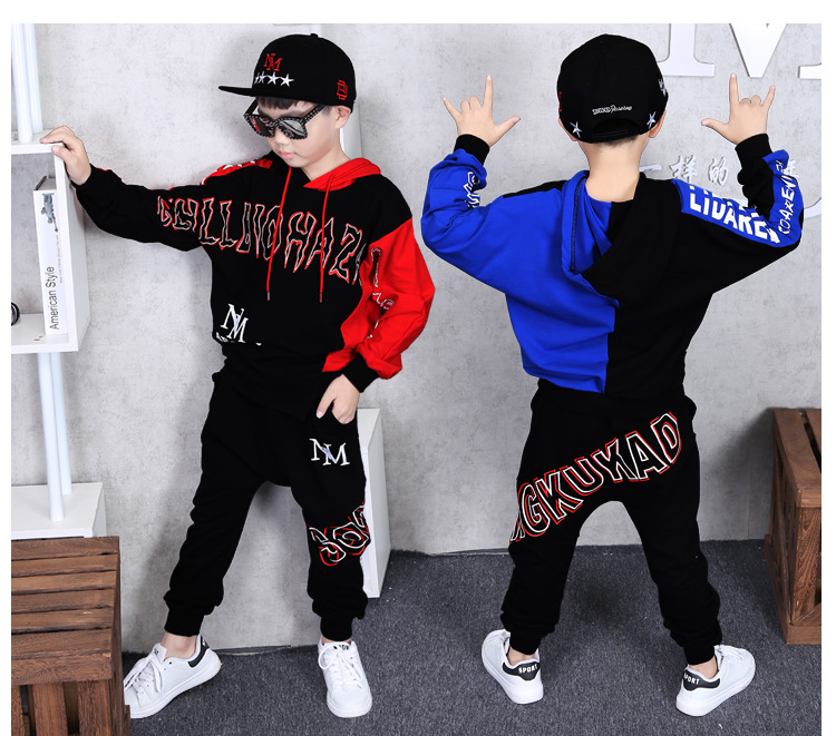 ชุดเต้น ชุดแดนซ์ ชุดฮิปฮอป ชาย แขนยาวสีแดง-ดำ อักษรคาดอก