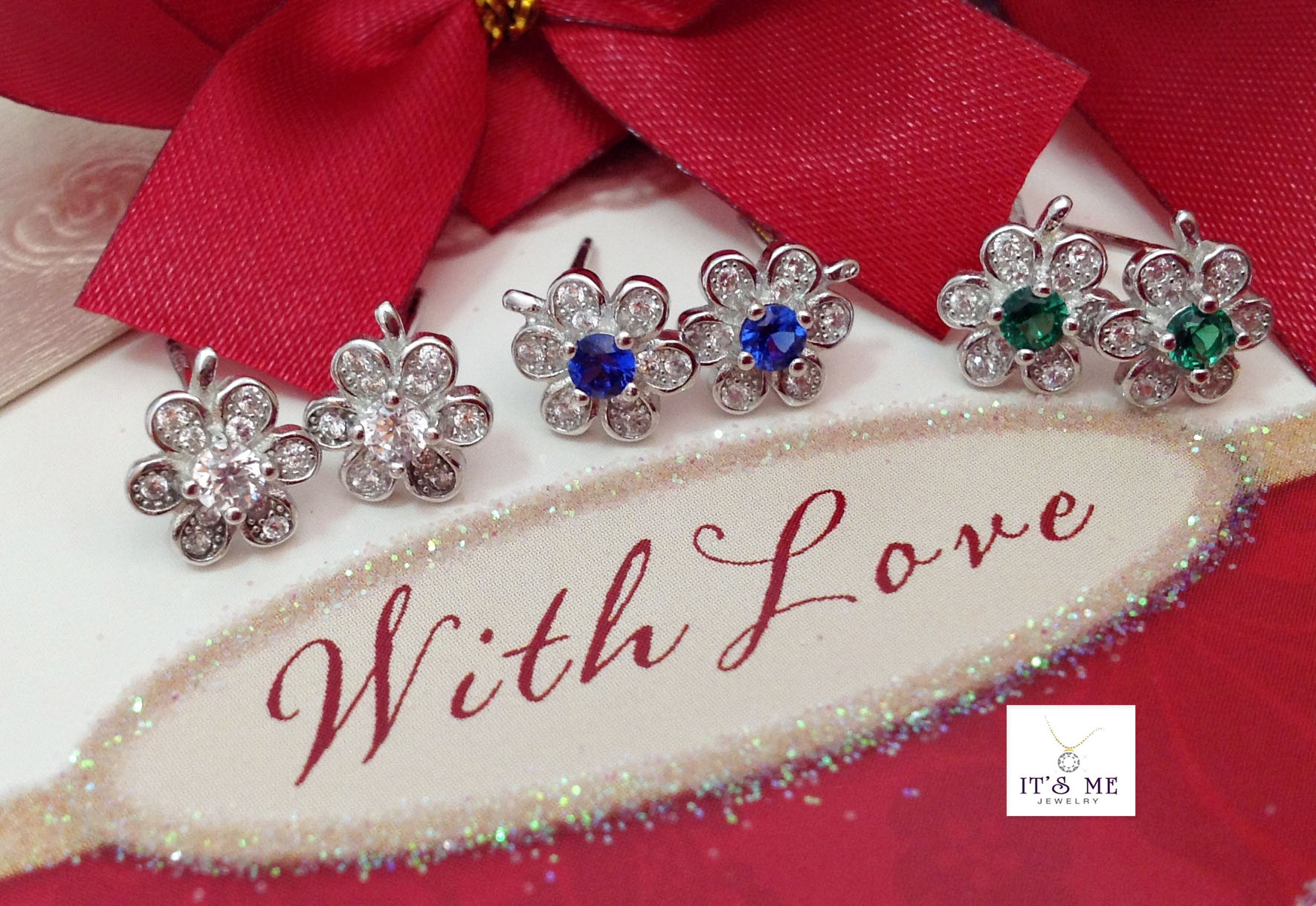 Valentine's Love ต่างหูเงินแท้ ประดับเพชร cz รูปดอกไม้ งานเล็กๆ น่ารักๆ เหมาะกับการใส่ทำงาน ใส่ติดหูได้ตลอดเลยคะ