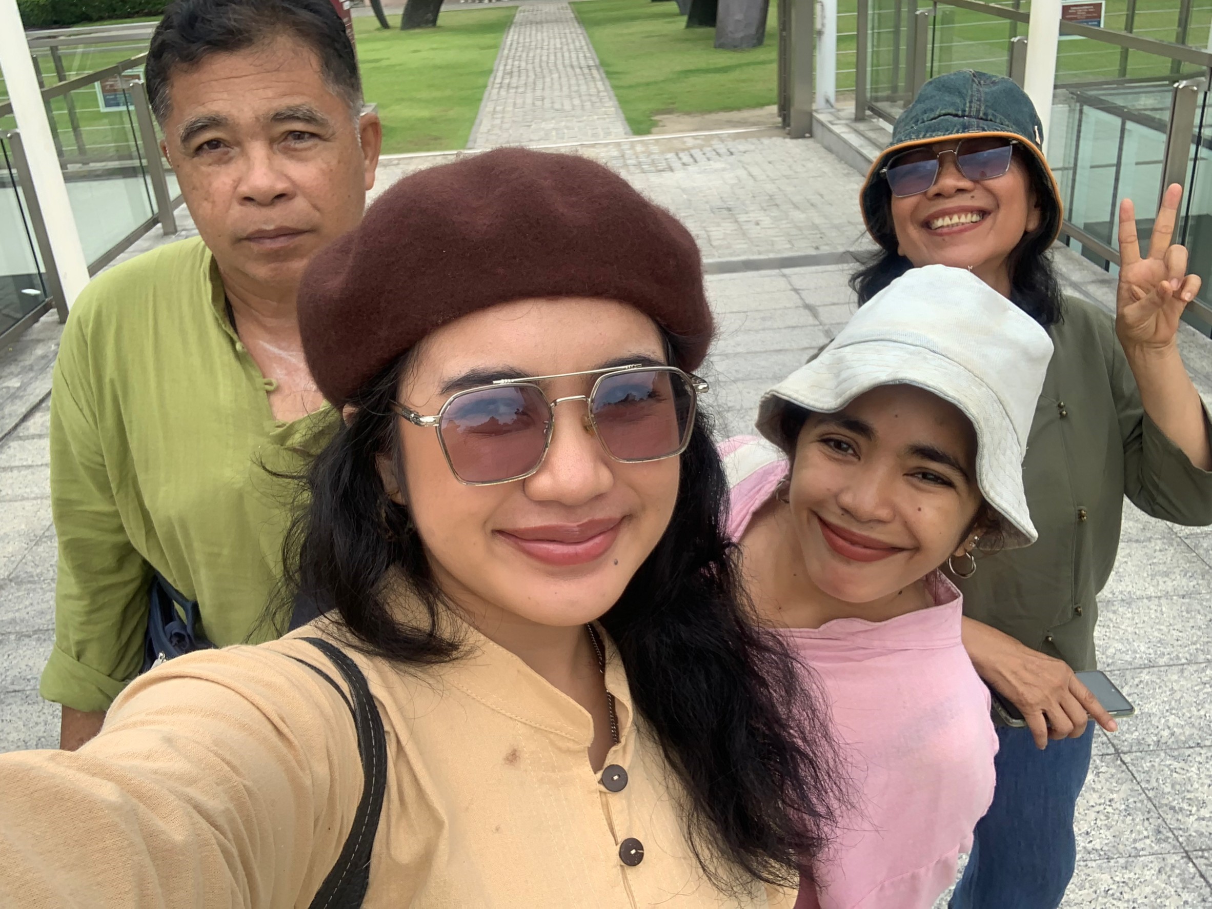 SIVAREE เสื้อผ้าฝ้ายรักษ์โลกไซค์ใหญ่ ดำ,น้ำตาล,เยื้อไม้,ชมภู่,เขียว XXL,XXX