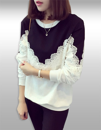 เสื้อแฟชั่นผู้หญิงสองสีแขนยาว คอกลม แต่งลูกไม้ รหัส 1434-ดำขาว