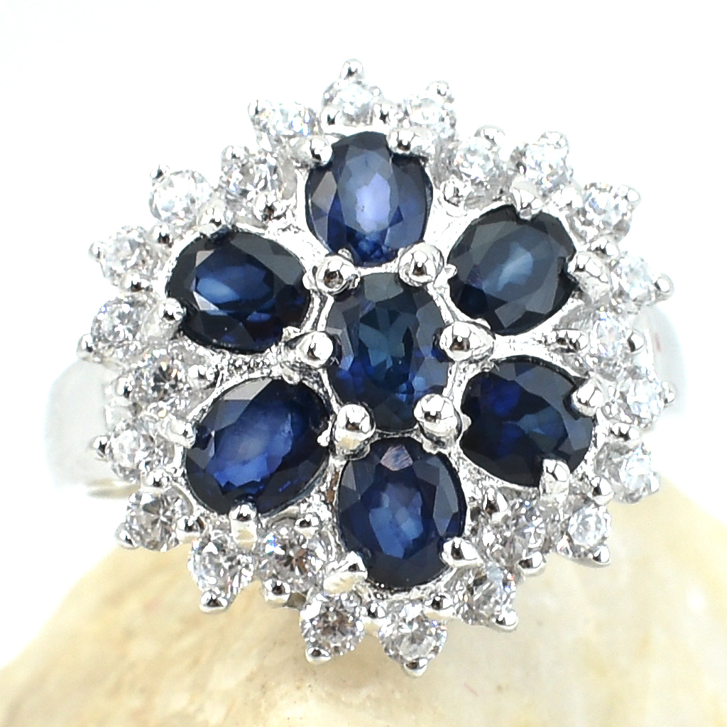 แหวนเงินแท้ราคาถูกชุบทองคำขาว ไพลินแท้ 1.75 กะรัต เพชรCZ 0.75 กะรัต งานประณีตสวยงาม สั่งผลิตค่ะ