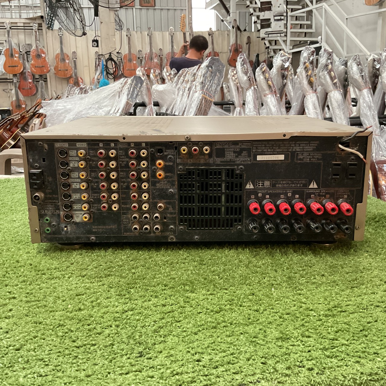 เครื่องขยายเสียง KENWOOD : KR-V999D สินค้าไม่พร้อมใช้งาน (ต้องซ่อม)