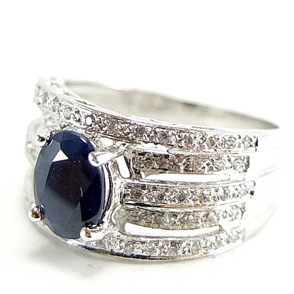 แหวนเงินแท้ราคาถูกชุบทองคำขาว ไพลินแท้ 1.58 กะรัต เพชรCZ 0.434 กะรัต งานประณีตสวยงาม สั่งผลิตค่ะ