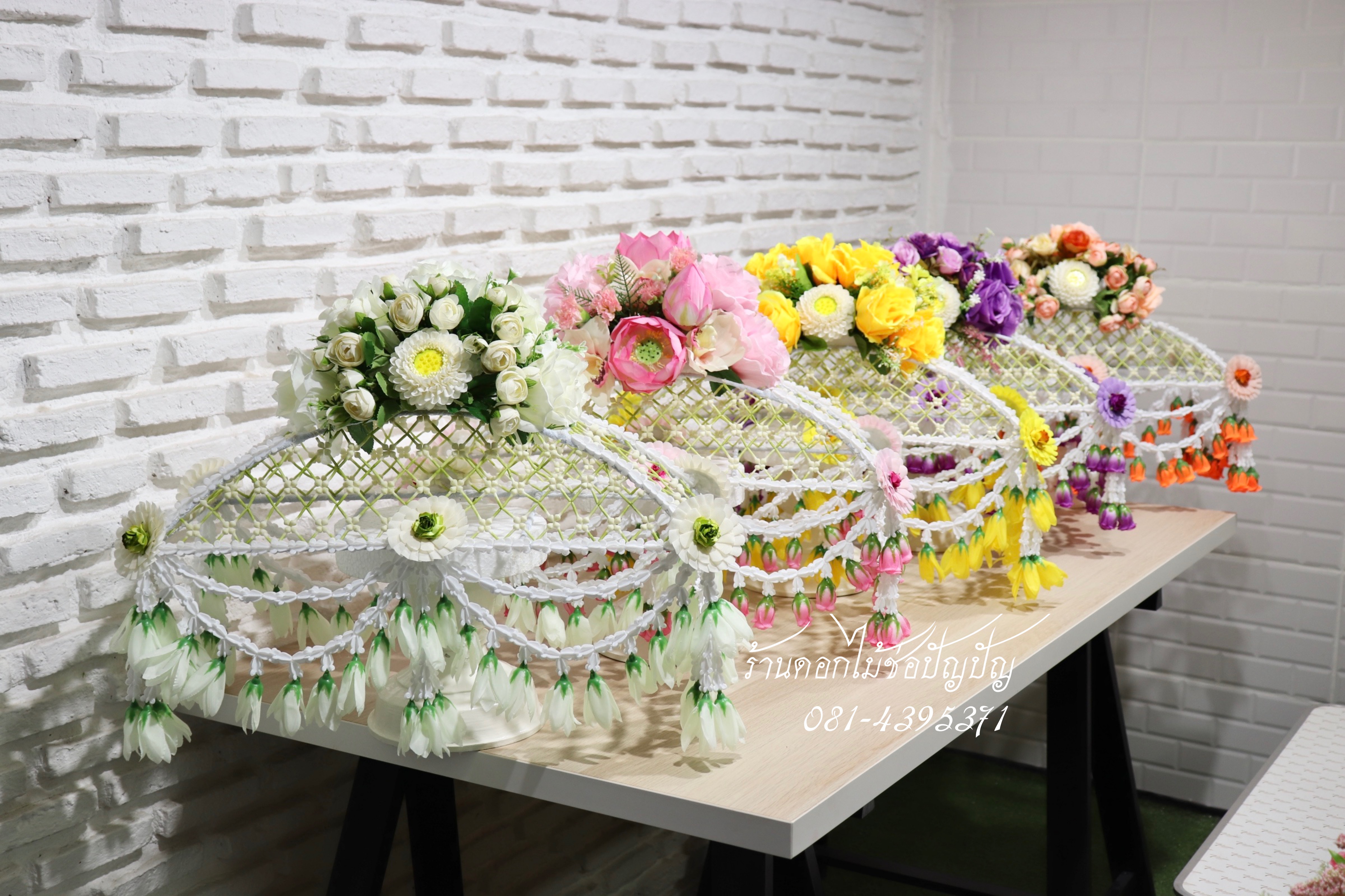 คลุมไตรดอกไม้ประดิษฐ์ ทั้งปลีกและส่ง