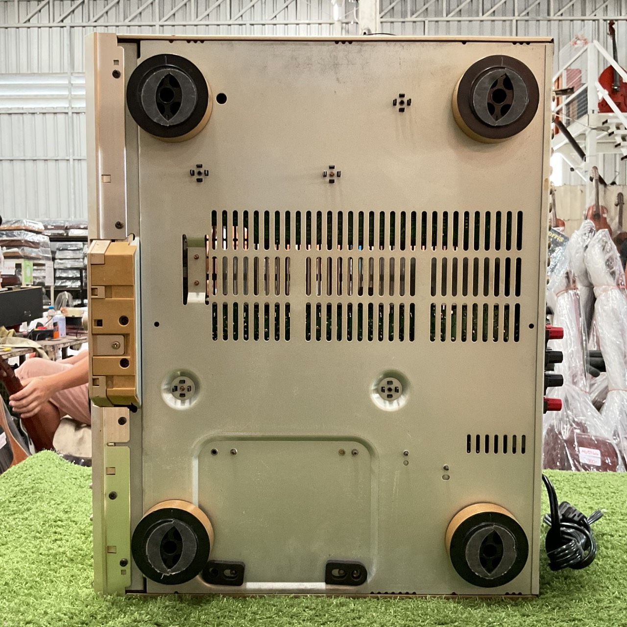 เครื่องขยายเสียง YAMAHA : AX-620