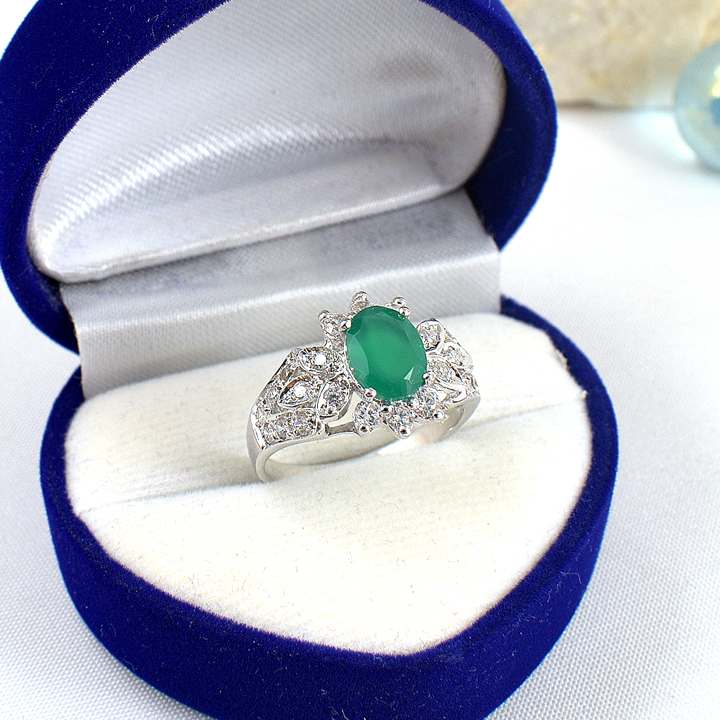 แหวนเงินแท้ราคาถูกชุบทองคำขาว พลอยแท้กรีนอะเกท 1.25 กะรัต เพชรCZ 0.27 กะรัต งานประณีตสวยงาม สั่งผลิตค่ะ