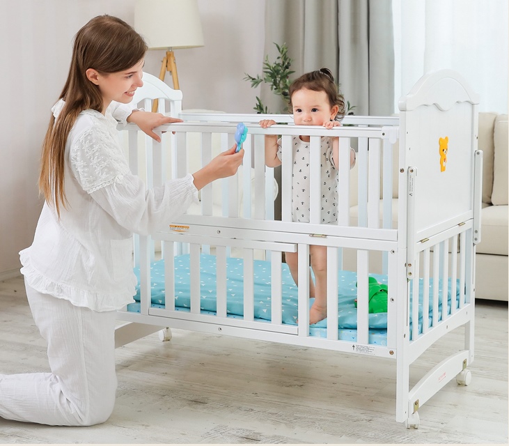 เตียงไม้สีขาวอเนกประสงค์ ปรับเป็นเปลไกว ปรับเป็นโต๊ะได้ TP21055 (WW1)