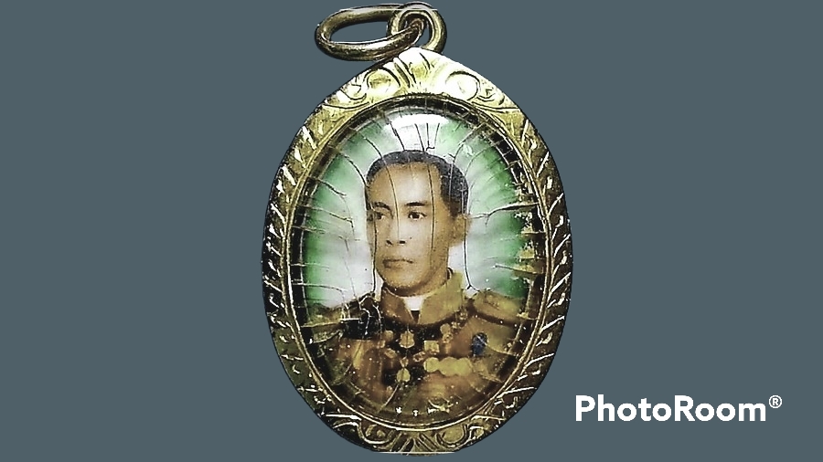 ล็อกเก็ต พระเจ้าบรมวงศ์เธอ กรมหลวงชุมพรเขตอุดมศักดิ์ เลี่ยมทองคำ