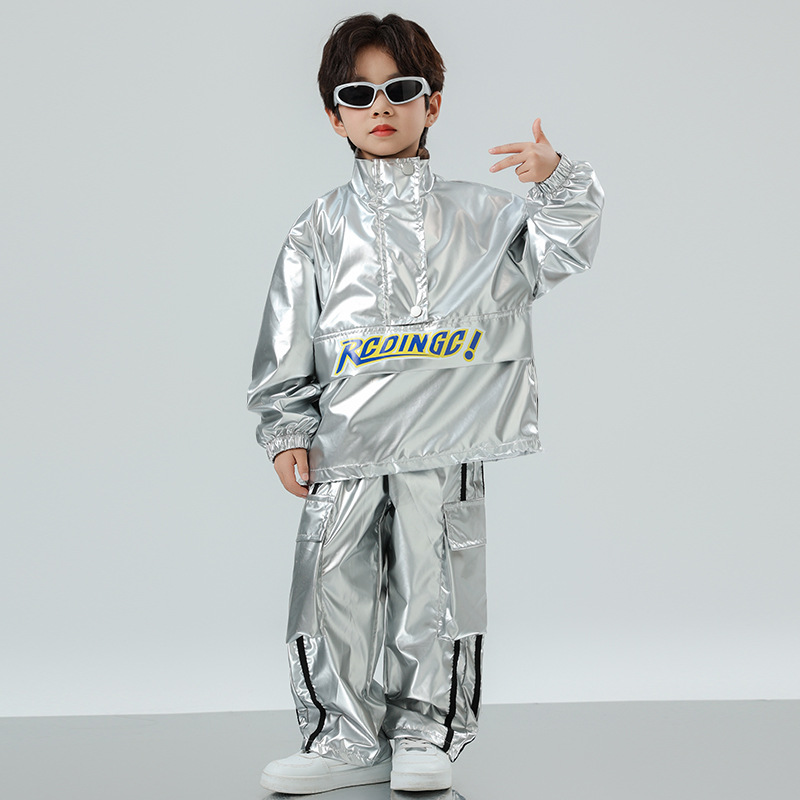 ชุดเต้น**Set เสื้อแจ็คเก็ตแขนยาว สีเงิน+กางเกงขายาวสีเงิน ใส่ได้ทั้งชายและหญิง