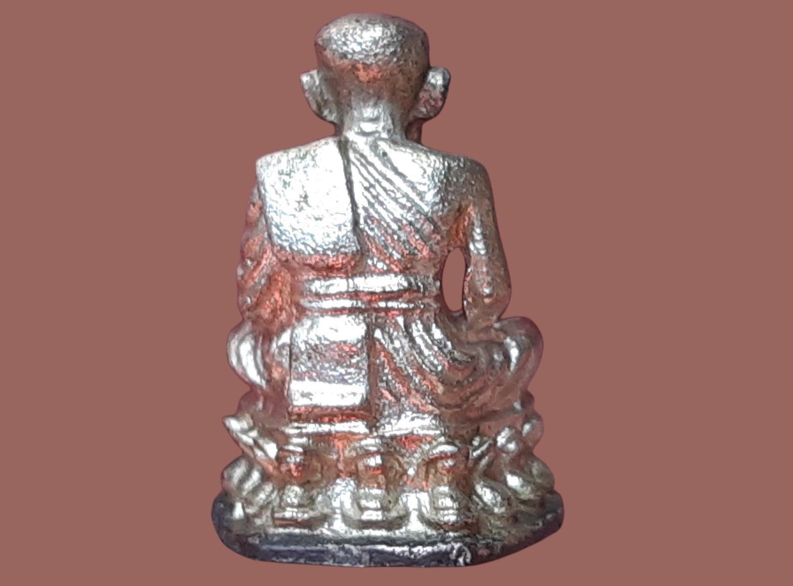 รูปเหมือน หลวงปู่ทวด วัดช้างให้ จ.ปัตตานี พิมพ์จิ๋ว เนื้อเงิน ปี 2535 อาจารย์นอง วัดทรายขาวปลุกเสก