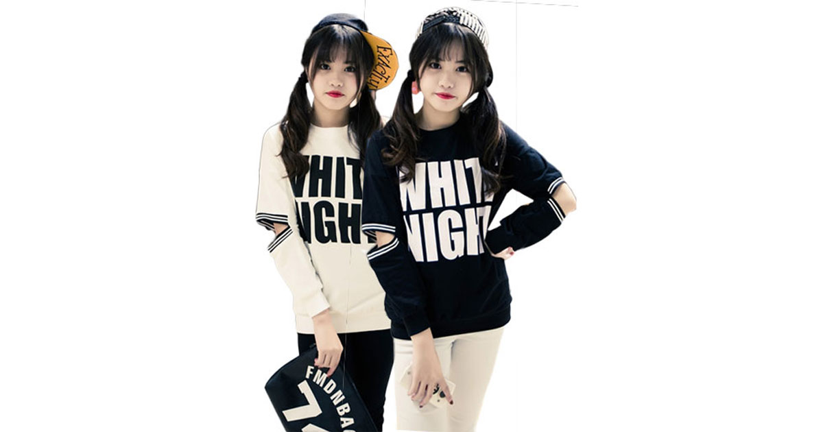 เสื้อแฟชั่นแต่งเก๋แหวกครึ่งแขน เท่ห์ๆ สไตล์เกาหลี มี 2 สี รหัส 1910