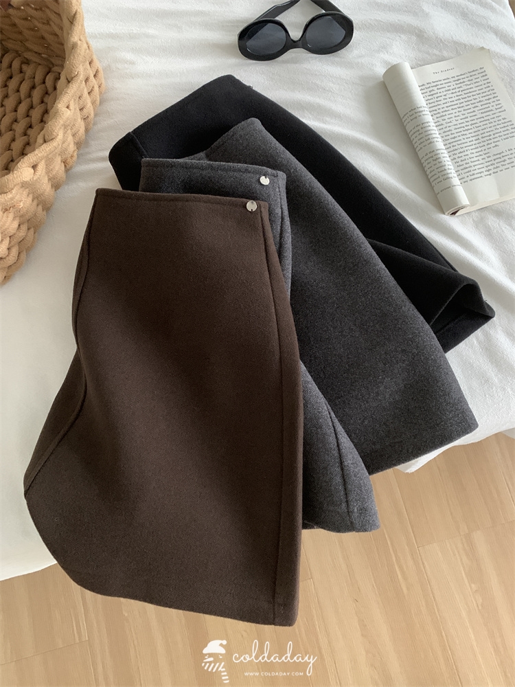 กระโปรงผ้าวูลญี่ปุ่น Japan Wool Skirt มี 3 สี S-L