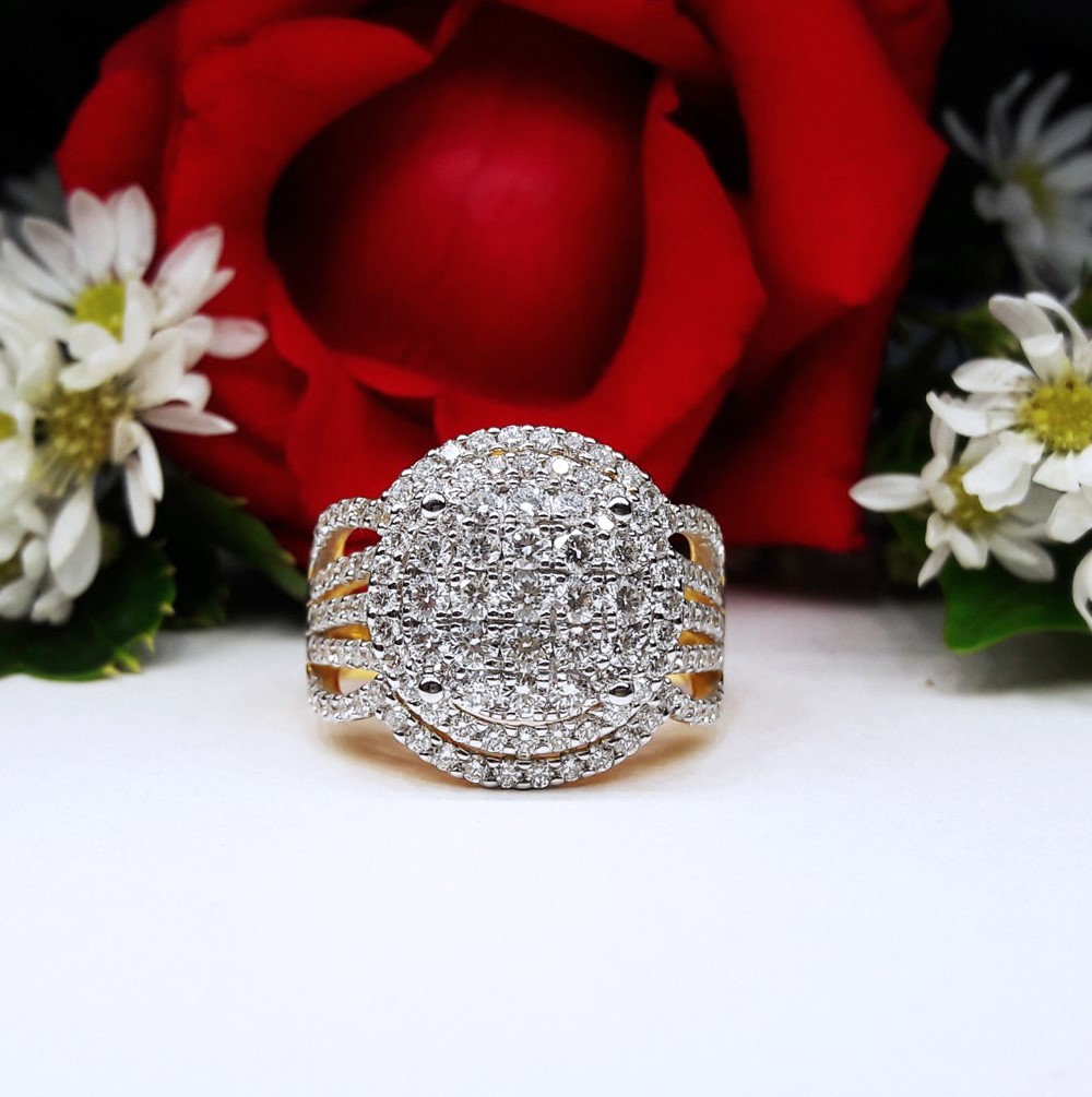 สั่งผลิตเพชรเบลเยี่ยมคัท แหวนแต่งงาน แหวนหมั้น ใส่เที่ยว ออกงาน แหวนทองคำ 18K เพชรแท้ 1.74 กะรัต 8.34 กรัม น้ำ 99 ราคาถูกมาก มีใบรับประกันค่ะ