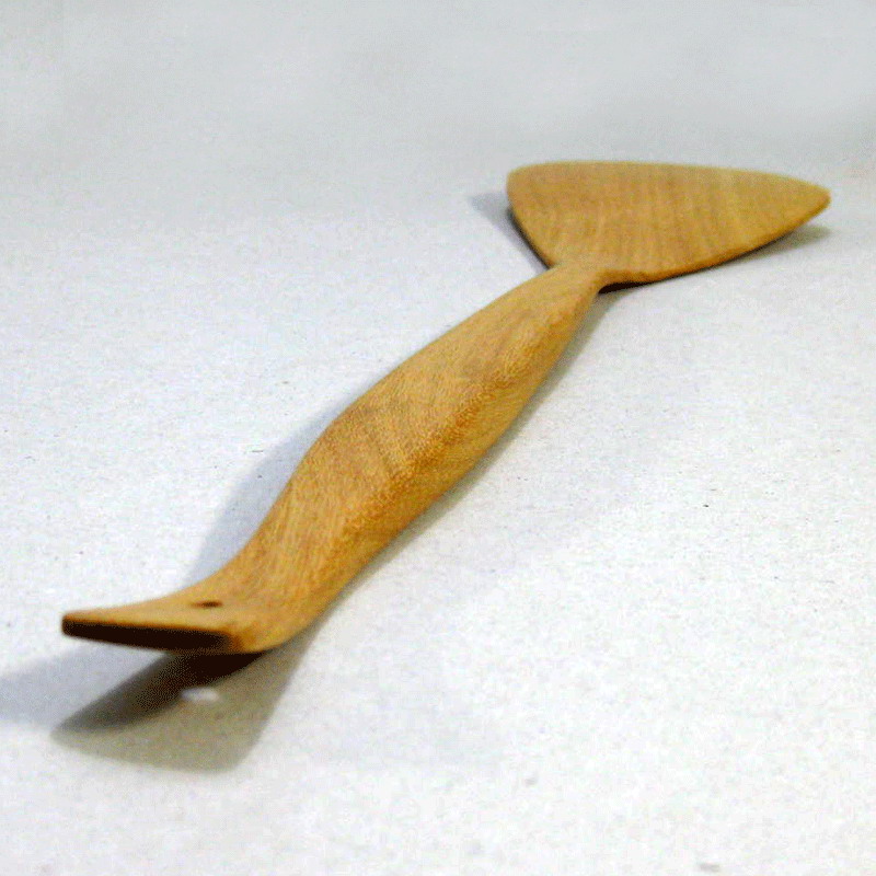 ตะหลิวแบนไม้มันปลา # 415