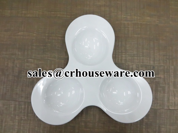 จานหลุม-ทรงสามเหลี่ยม-หนาพิเศษ 017-T2081