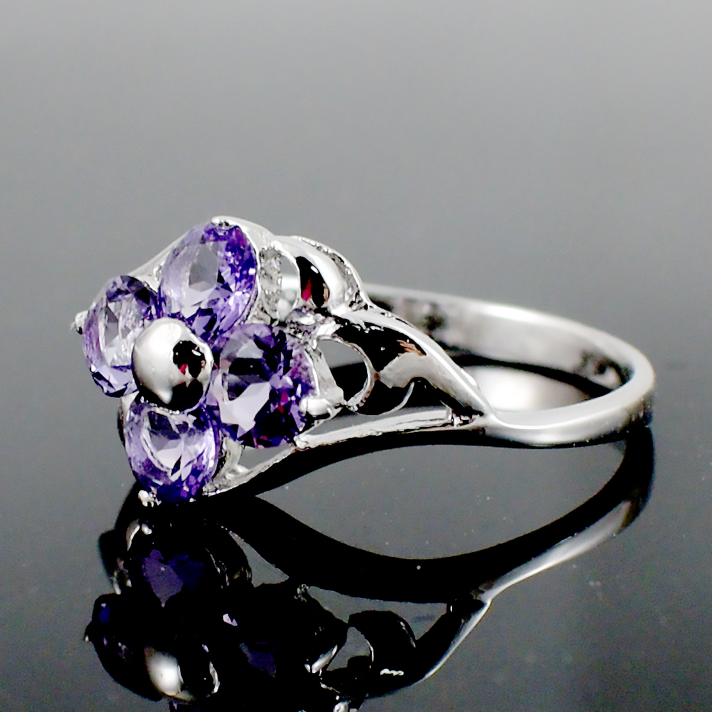 แหวนเงินแท้ราคาถูกชุบทองคำขาว แอมิทิสต์แท้ 1.32 กะรัต งานประณีตสวยงาม สั่งผลิตค่ะ