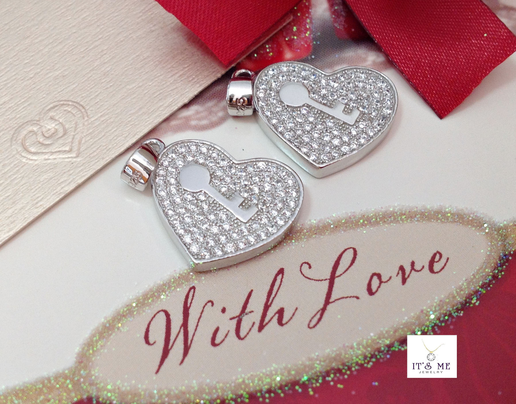Valentine's Love จี้เงินแท้ จี้หัวใจประดับเพชร cz มีกุญแจตรงกลาง ฝังแบบละเอียด งานเกรดจิวเวลรี่