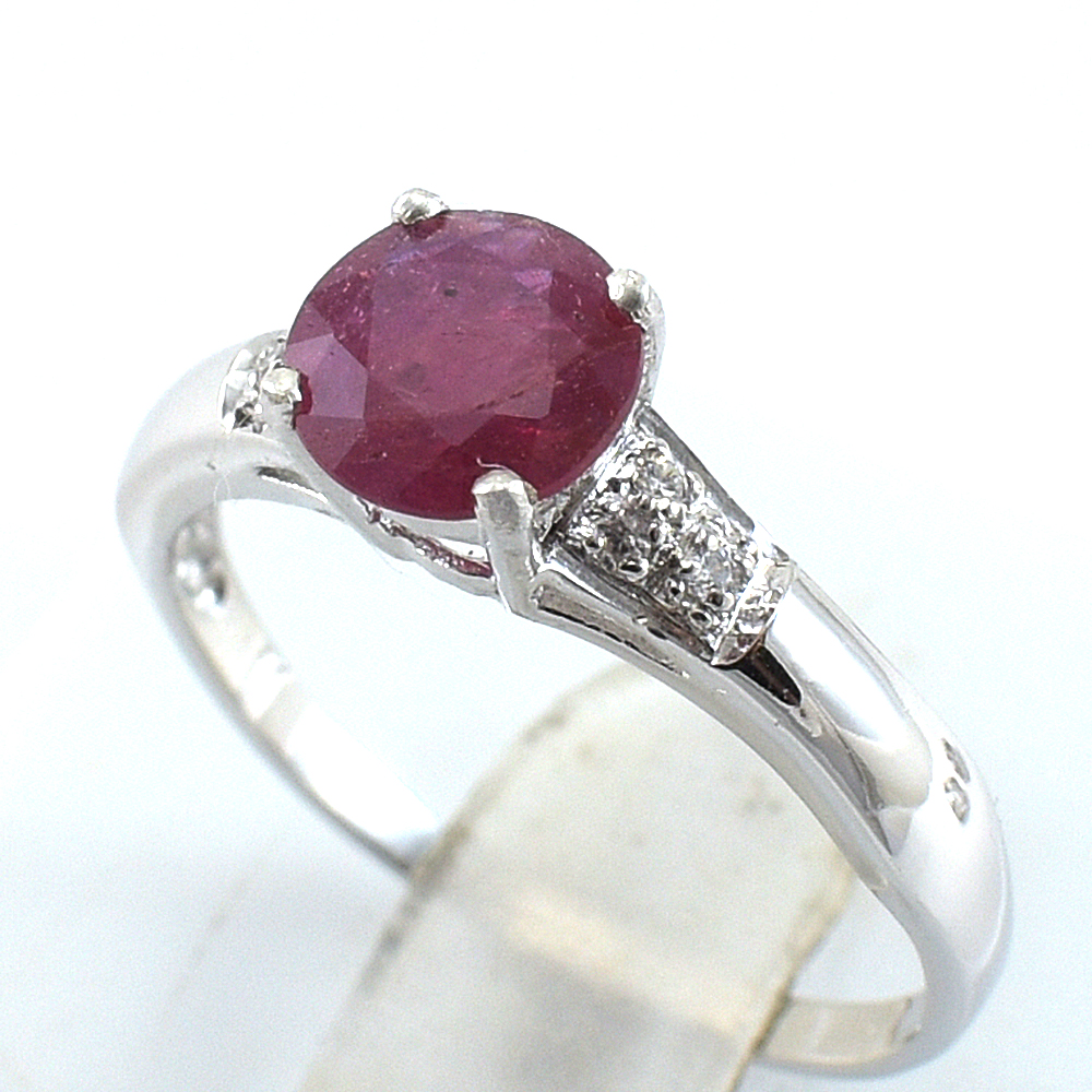 แหวนเงินแท้ราคาถูกชุบทองคำขาว ทับทิมแท้ 1.05 กะรัต งานประณีตสวยงาม สั่งผลิตค่ะ