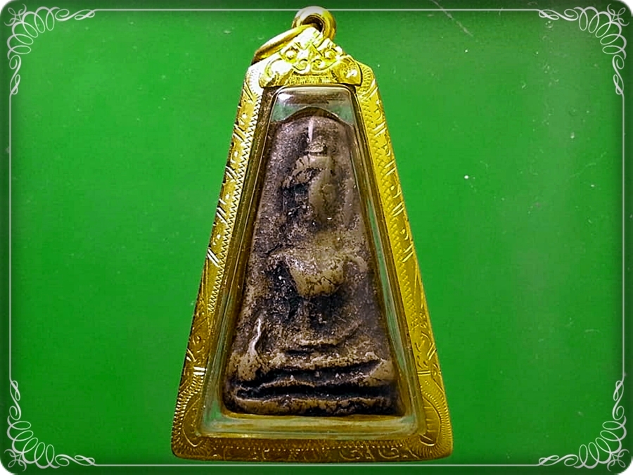 พระผงสุพรรณ เลี่ยมทอง