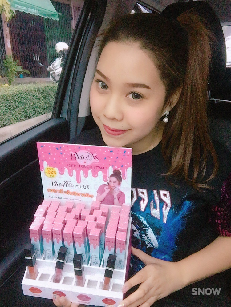 ชั้นวางลิปสติก