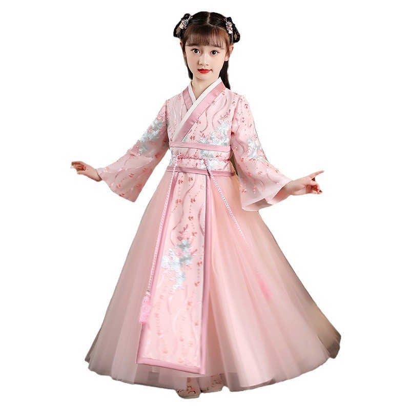 ชุดจีน กี่เพ้า จีนโบราณยาว รุ่นสีพื้นขาวขลิบสี