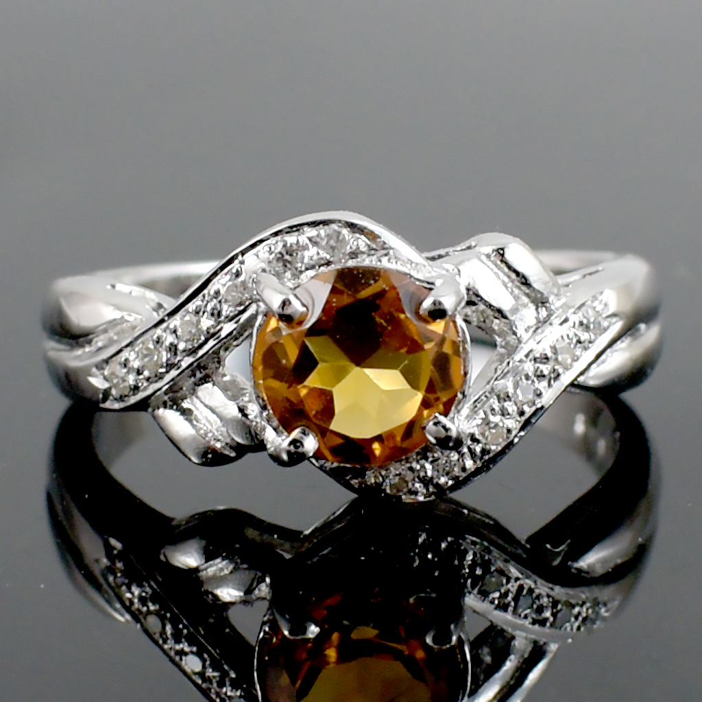 แหวนเงินแท้ราคาถูกชุบทองคำขาว ซิทรินแท้ 0.76 กะรัต เพชรCZ 0.042 กะรัต งานประณีตสวยงาม สั่งผลิตค่ะ