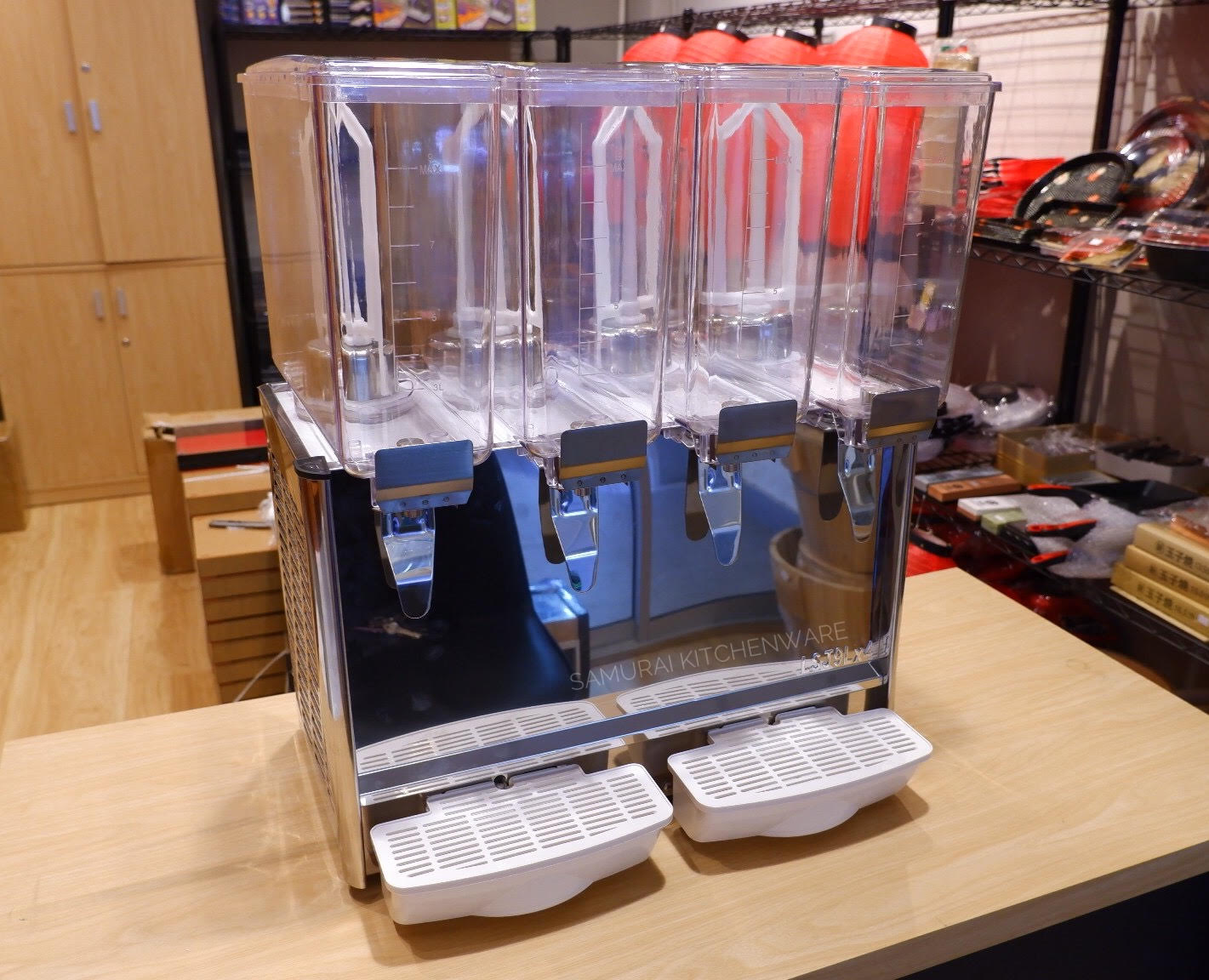 เครื่องจ่ายน้ำหวาน เครื่องกดน้ำหวาน ตู้กดน้ำหวาน 4 โถ (9 ลิตร)