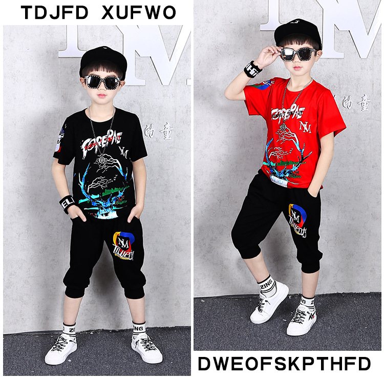 ชุดเต้น Street dance เสื้อแขนสั้นสีแดง+กางเกงดำ