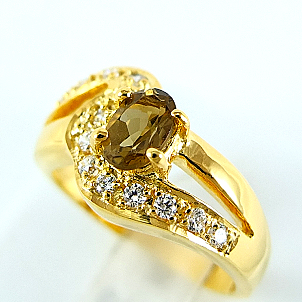 แหวนเงินแท้ราคาถูกชุบทองคำขาว พลอยแท้สโมกกี้ควอทซ์ 0.55 กะรัต เพชรCZ 0.21 กะรัต งานประณีตสวยงาม สั่งผลิตค่ะ