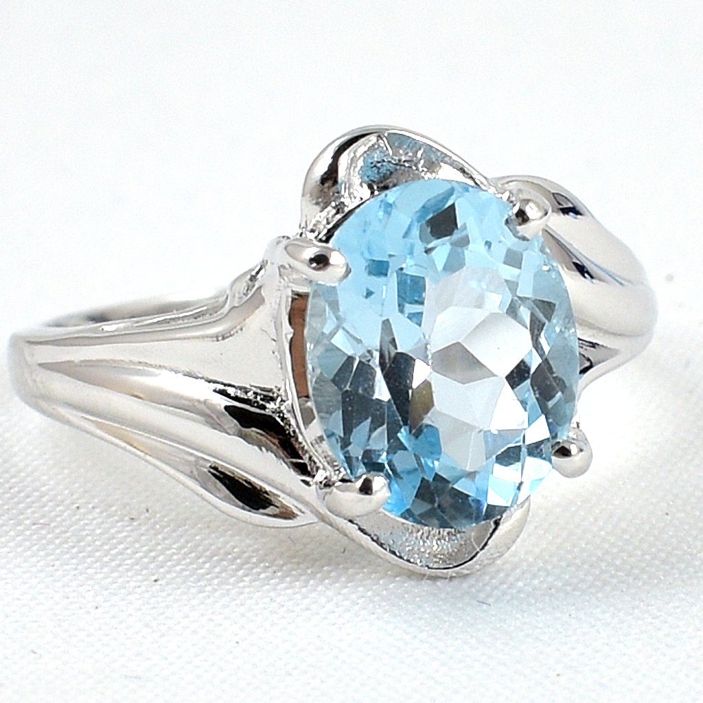 แหวนเงินแท้ราคาถูกชุบทองคำขาว สกายบลูโทปาซแท้ 3.35 กะรัต งานประณีตสวยงาม สั่งผลิตค่ะ