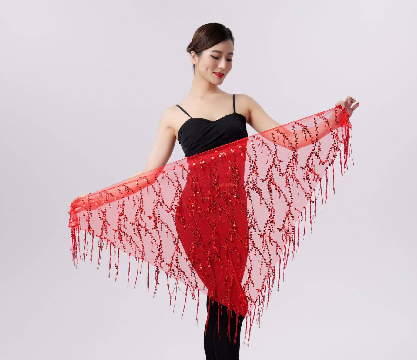 พร้อมส่งพร๊อพเสริม ผ้าผูกเอว คาดเอว Hip Scarf แฟชั่นเลื่อม พร้อมพู่และโซ่ คาดเอวสำหรับเต้นแจ๊ส-สตรีท สไตล์เน็ตไอดอล