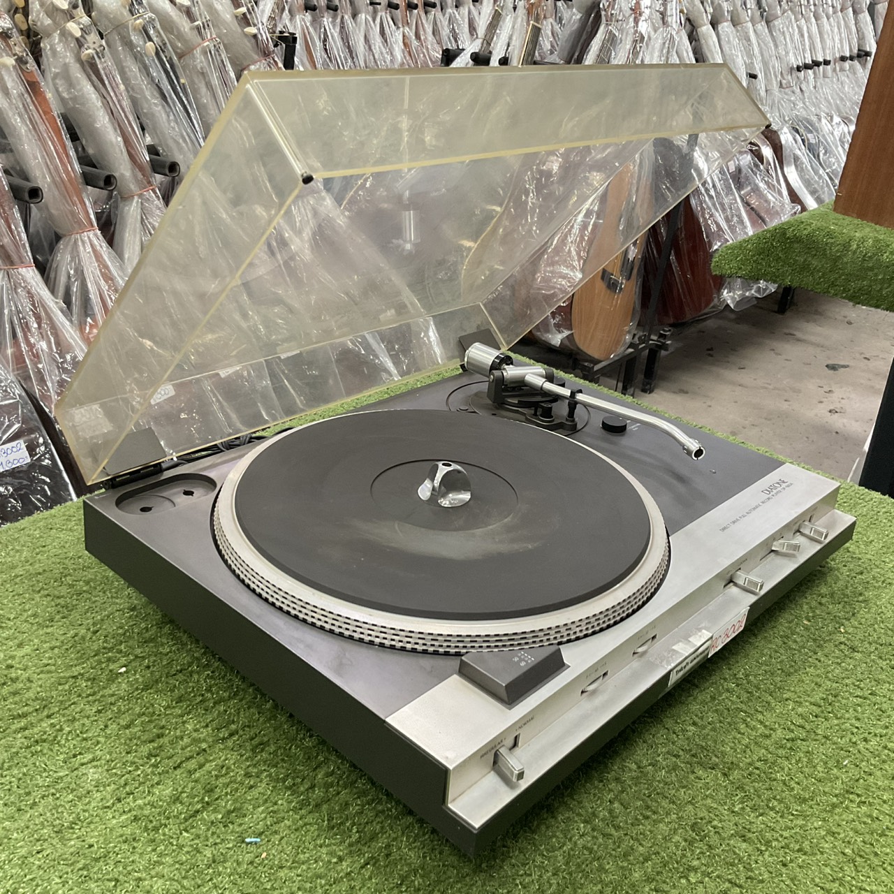 เครื่องเล่นแผ่นเสียง DIATONE : DP-86DA