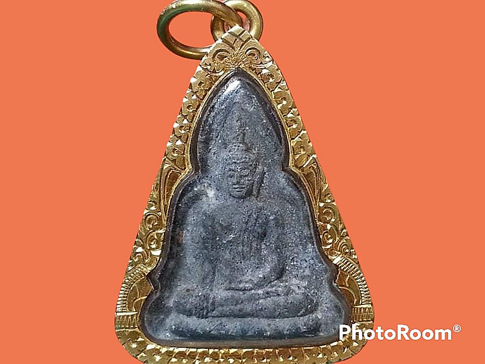 พระหลวงพ่อโบสถ์น้อย วัดอัมรินทราราม เลี่ยมทองคำ