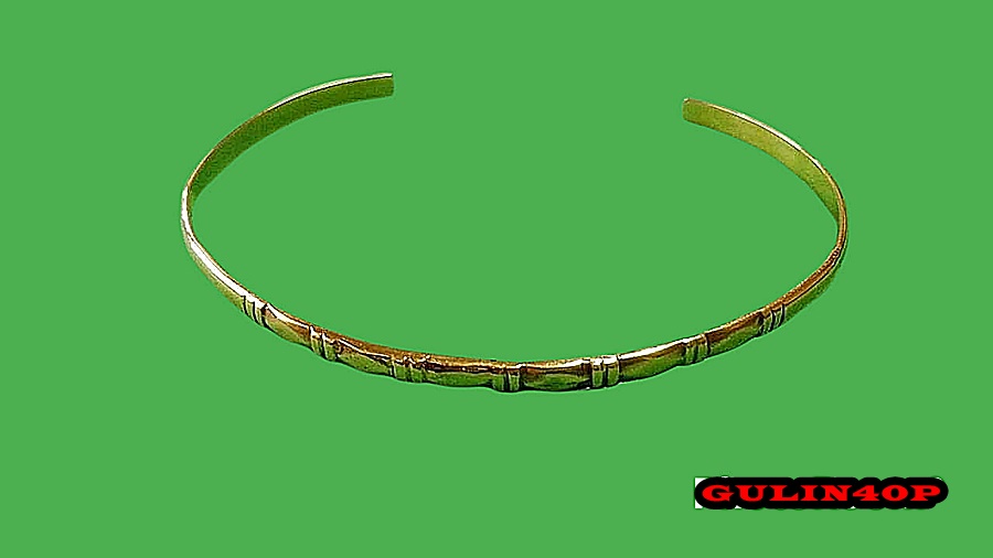 กำไลข้อมือ ก้าน สลักลาย