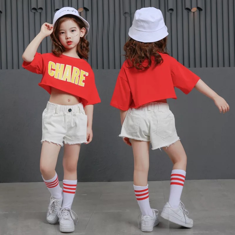 ชุดเต้น ชุดแดนซ์ : เซ็ตเสื้อแขนสั้น +กางเกงขาสั้นสีขาว