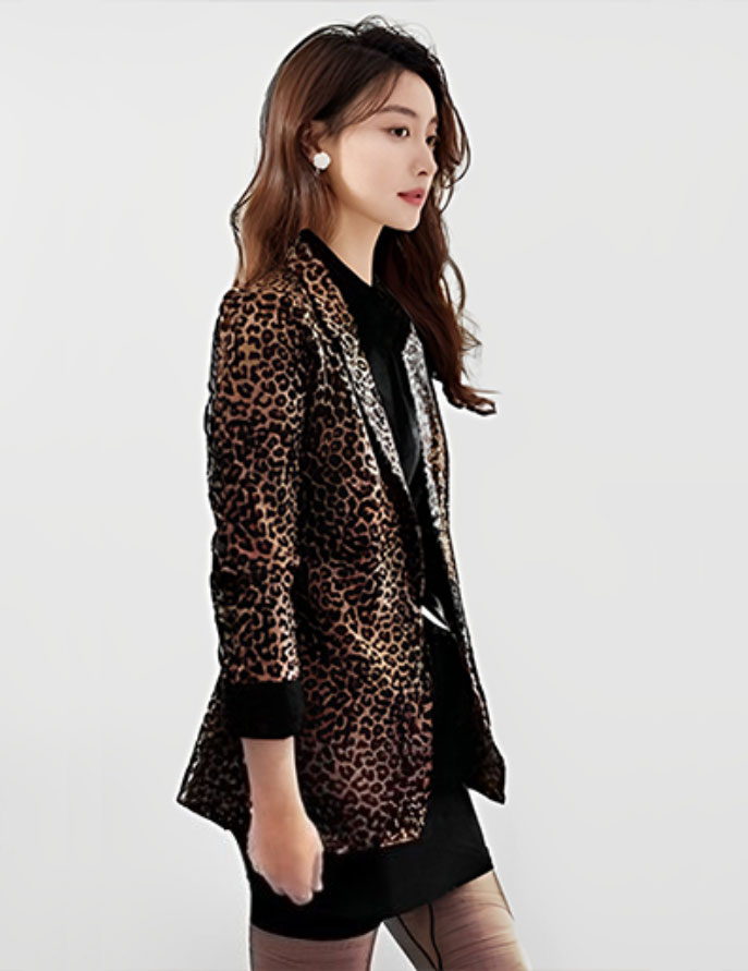 เสื้อสูทแฟชั่นลายเสือสวยหรูสไตล์เกาหลี รหัส2410