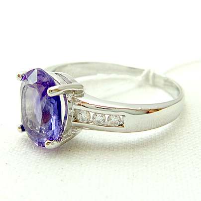 แหวนเงินแท้ราคาถูกชุบทองคำขาว แอมิทิสต์แท้ 1.85 กะรัต เพชรCZ 0.08 กะรัต งานประณีตสวยงาม สั่งผลิตค่ะ