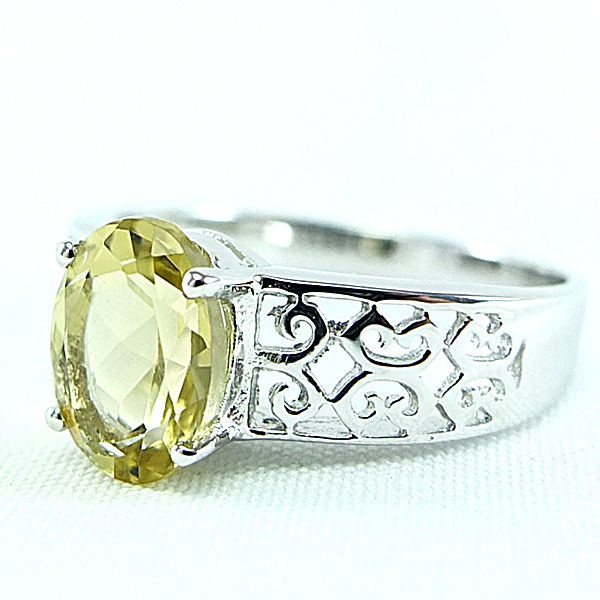 แหวนเงินแท้ราคาถูกชุบทองคำขาว พลอยแท้เลมอนควอทซ์ 1.80 กะรัต งานประณีตสวยงาม สั่งผลิตค่ะ