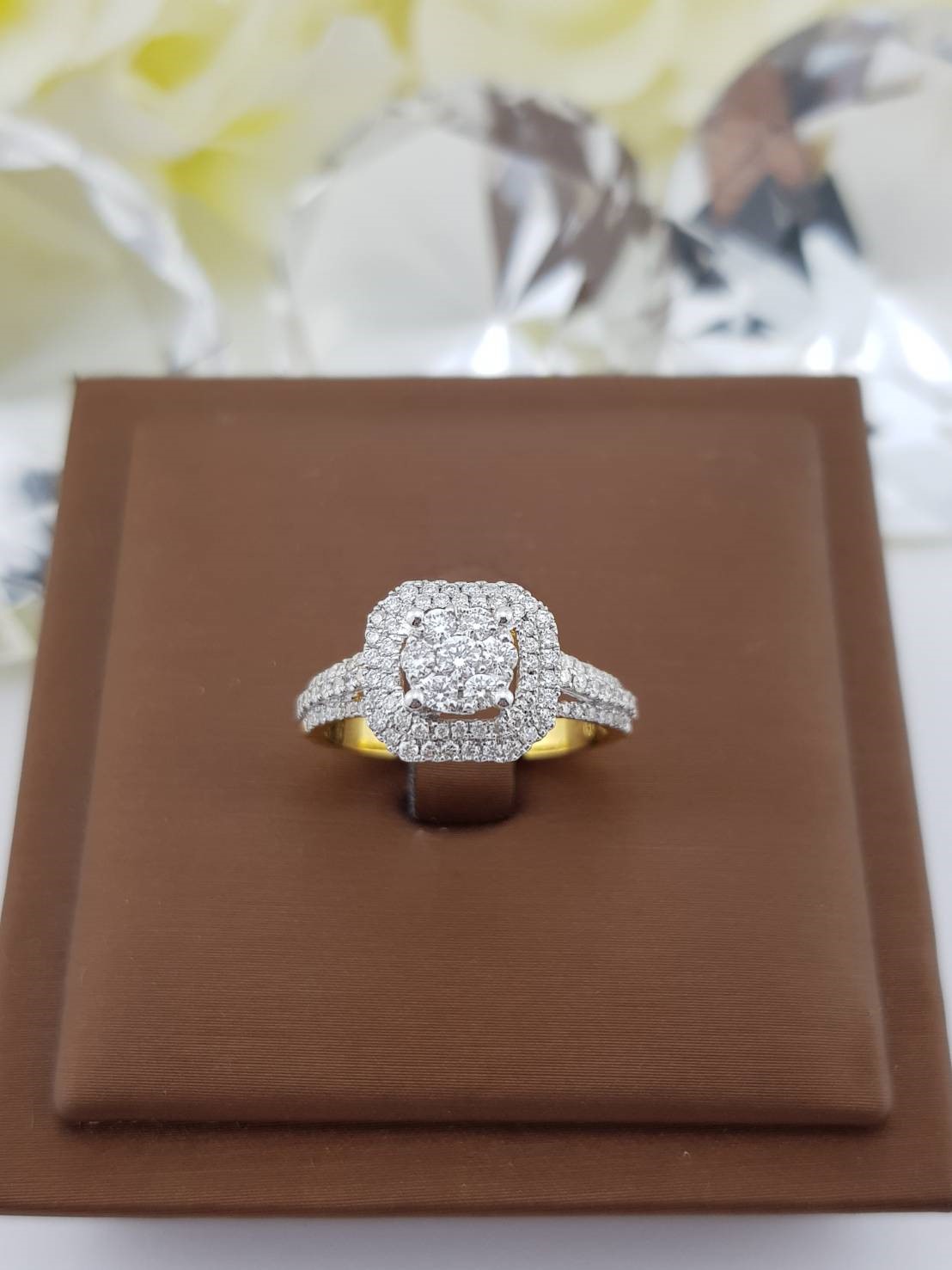 สั่งผลิตเพชรเบลเยี่ยมคัท แหวนแต่งงาน แหวนหมั้น ใส่เที่ยว ออกงาน แหวนทองคำ 18K เพชรแท้ 0.62 กะรัต 3.58 กรัม น้ำ 99 ราคาถูกมาก มีใบรับประกันค่ะ