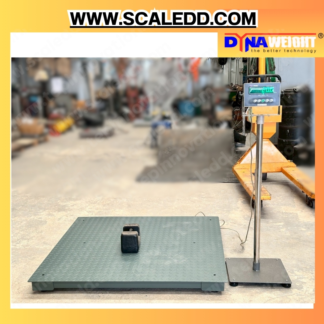 เครื่องชั่งดิจิตอลวางพื้นขนาดใหญ่ พิกัดน้ำหนัก 1000 กิโลกรัม (1ตัน) ค่าความละเอียด 100กรัม แท่นเครื่องชั่ง(หนาพิเศษ) ขนาด 120x120ซม. รุ่น DW218 ยี่ห้อDYNAWEIGHT (เครื่องชั่งผ่านตรวจรับรองจากสำนักชั่งตวงวัด)