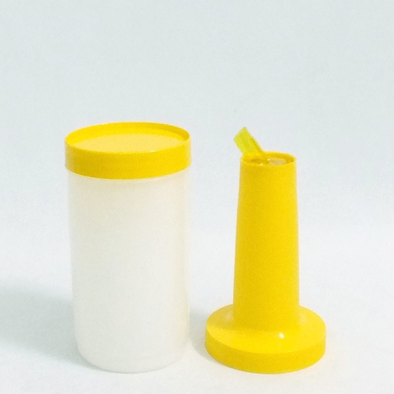 ขวดใส่น้ำผลไม้ ขนาด 1 ควอทซ์ สีเหลือง ( คอเหลือง ) #8015