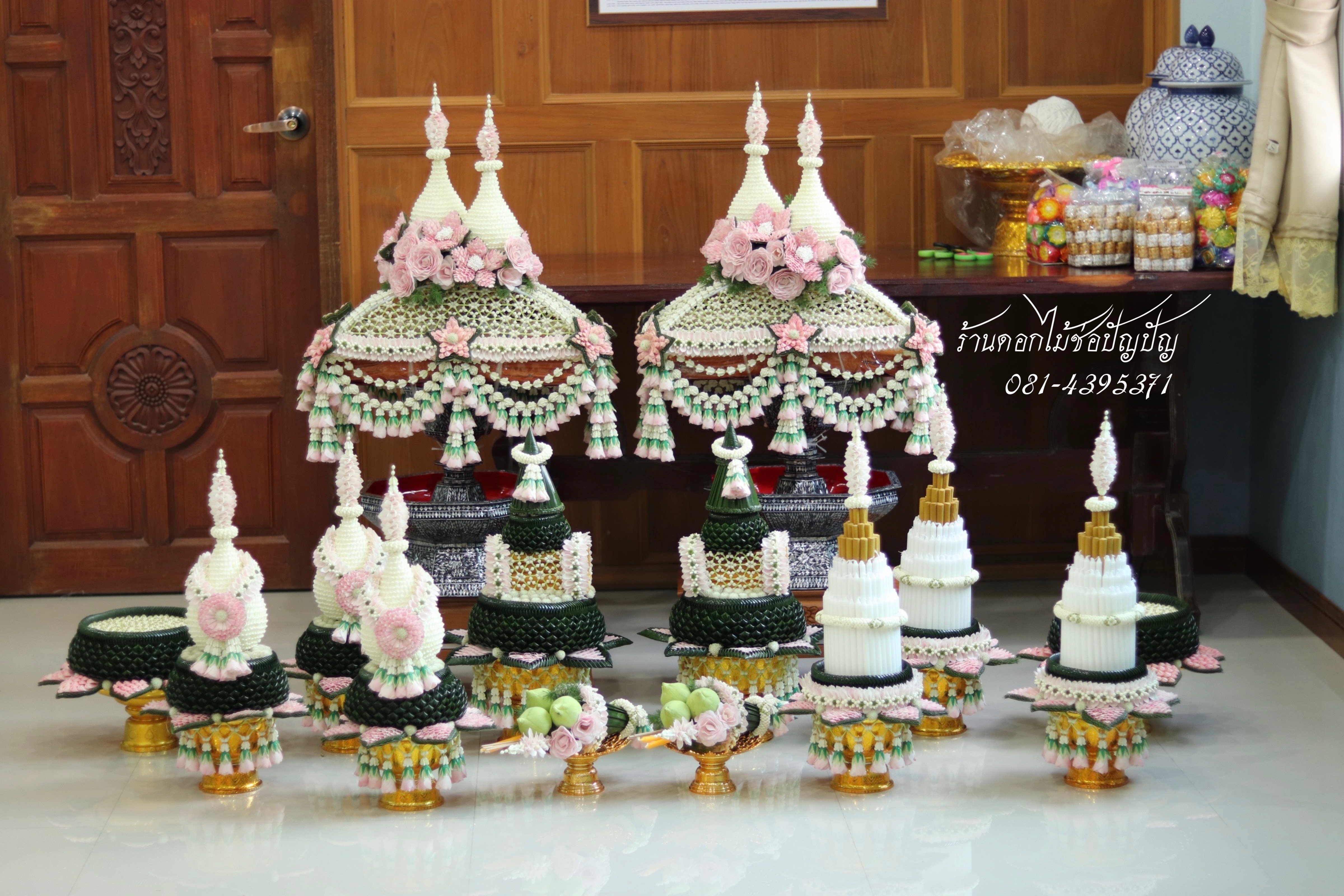 เครื่องบวชดอกไม้สด ชุดD11 (กรณีบวช2องค์)