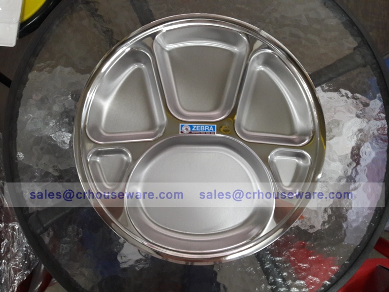 ถาดหลุมสแตนเลส ม้ายลาย 35 ซม. ( 14 นิ้ว ) SL-132039