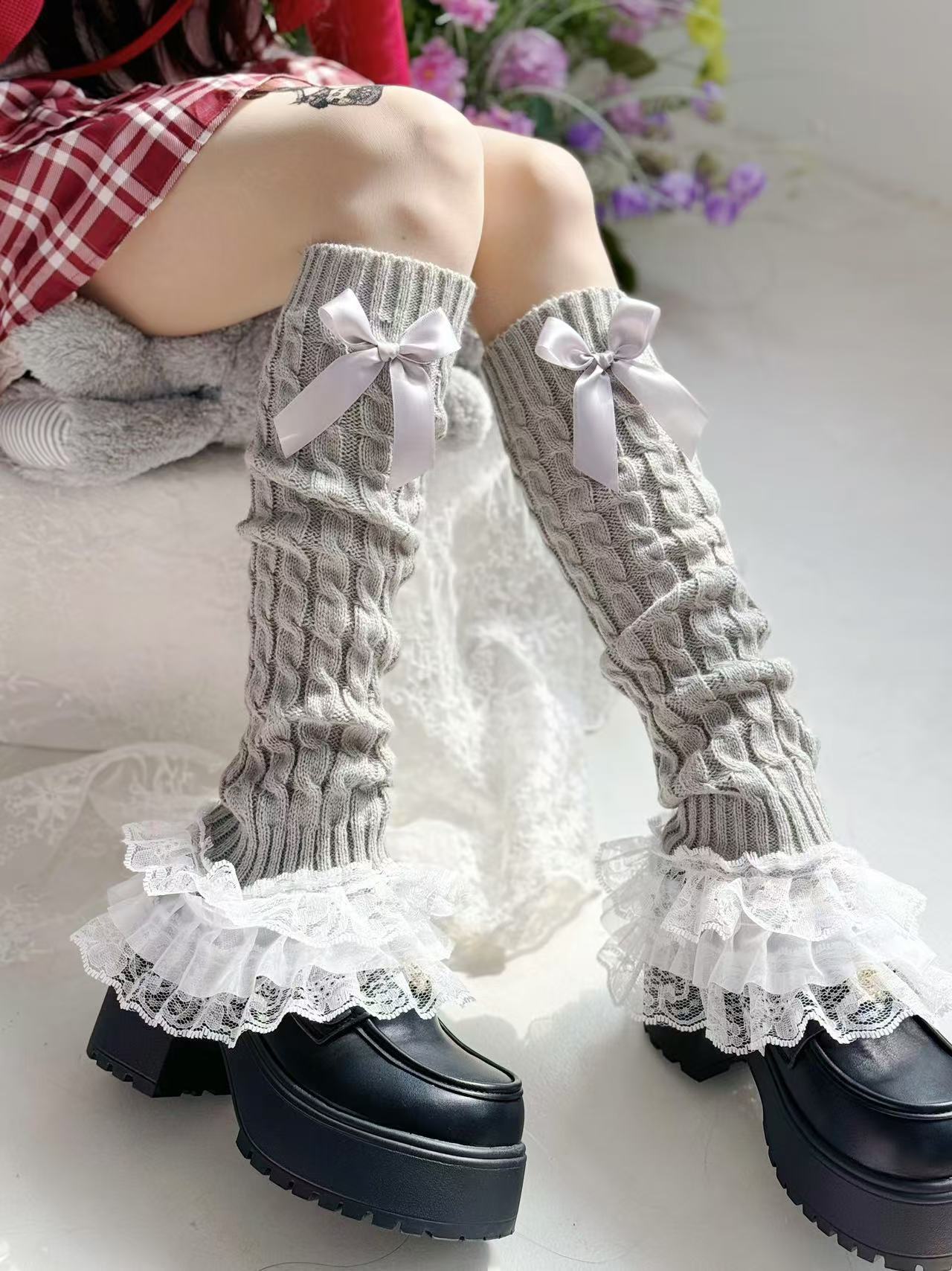 พร้อมส่ง ถุงเท้ายาว ปลอกขา โลลิต้า ระบายลูกไม้ ติดริบบิ้น