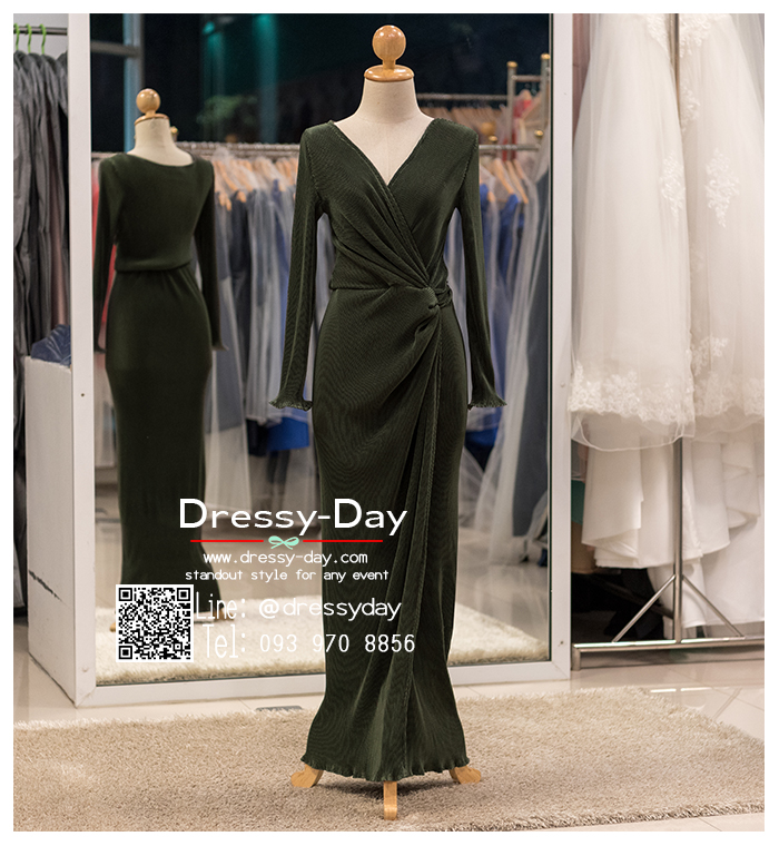 รหัส ชุดเจ้าภาพ : PFL096 ชุดราตรียาวสีเขียว มีแขนยาว ชุดไปงานแต่งงานกลางวัน กลางคืน ชุดราตรีคนอ้วน ใส่สวย พร้อมส่ง
