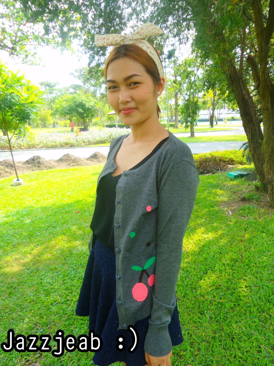 เสื้อคลุม เชอรี่ สีเทาเข้ม