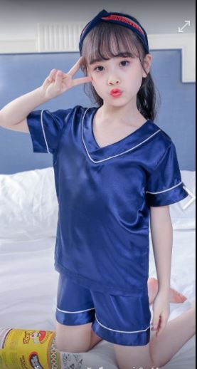 ชุดนอนเด็ก ผ้าซาติน คอวี